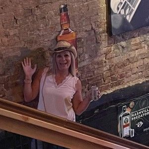 Meet your Posher, Jenni